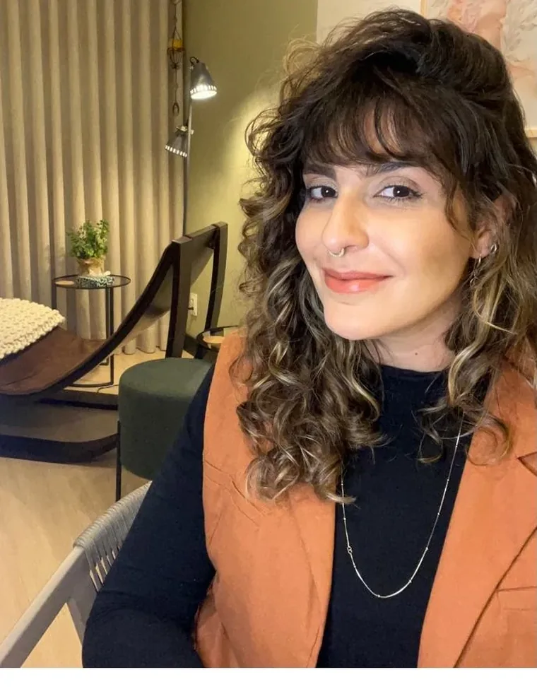 Lorena Amarante, psicóloga e psicanalista em Belo Horizonte